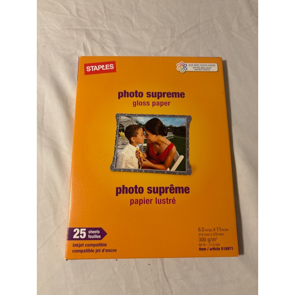Staples Photo Supreme Gloss Paper Inkjet 25 Sheets 8.5x11 White Like New 518971